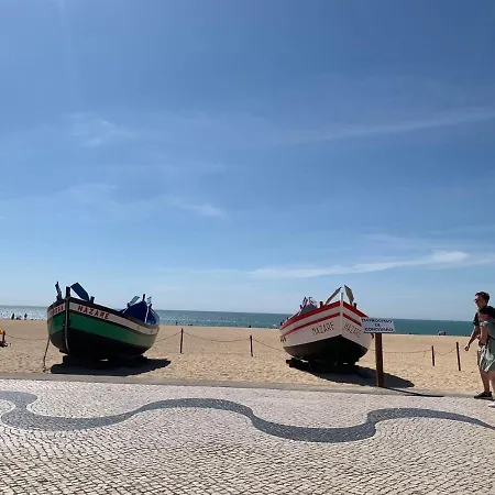 Weaa Otel Nazaré
