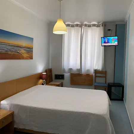 Weaa Otel