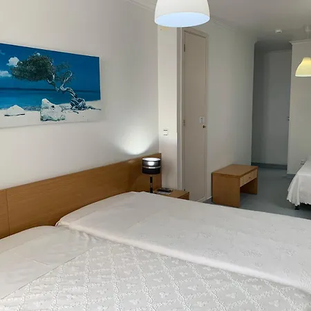 Weaa Otel Nazaré