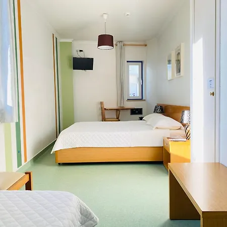 Ξενοδοχείο Weaa