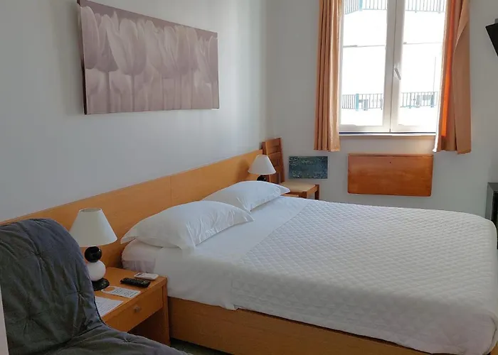 Weaa Ξενοδοχείο 2*