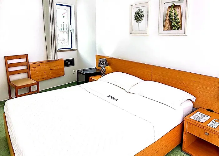 Weaa Ξενοδοχείο 2*